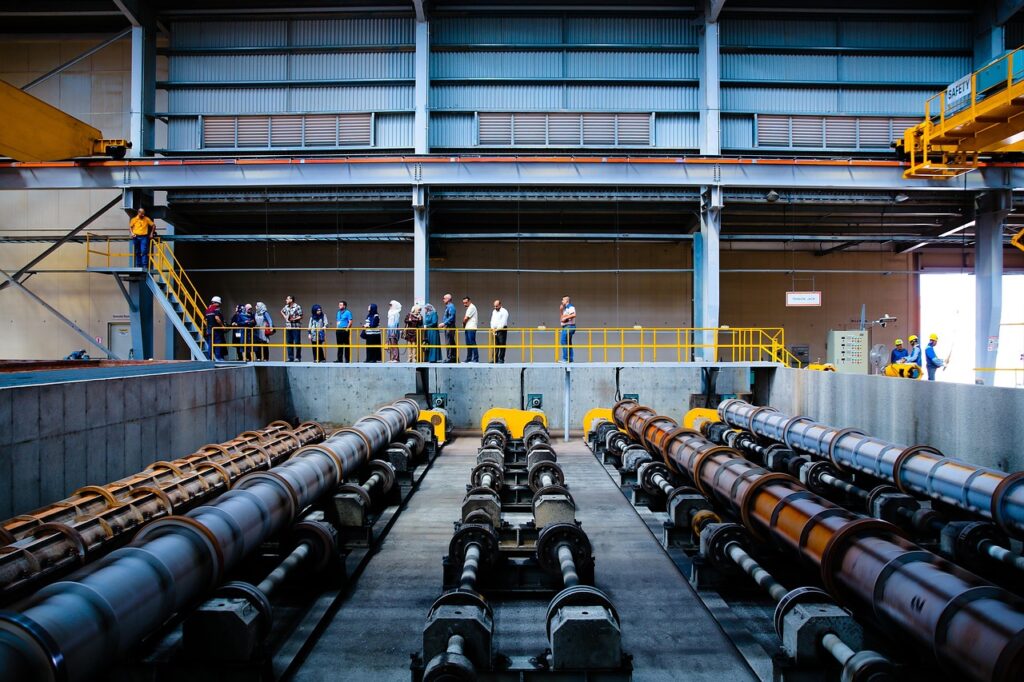 Industrie [Image by s m anamul rezwan from Pixabay]